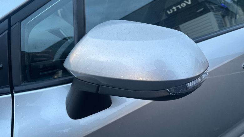 Toyota Corolla 1.8 VVT-i Hybrid Icon 5dr CVT Hybrid Hatchback